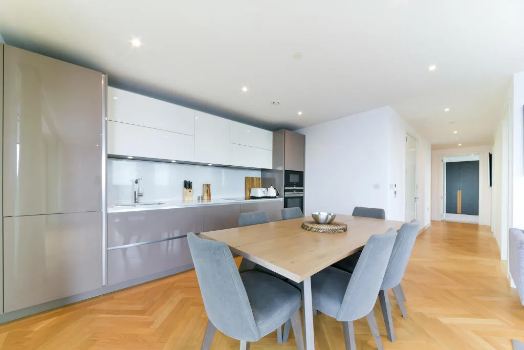 3 bedroom flat for rent