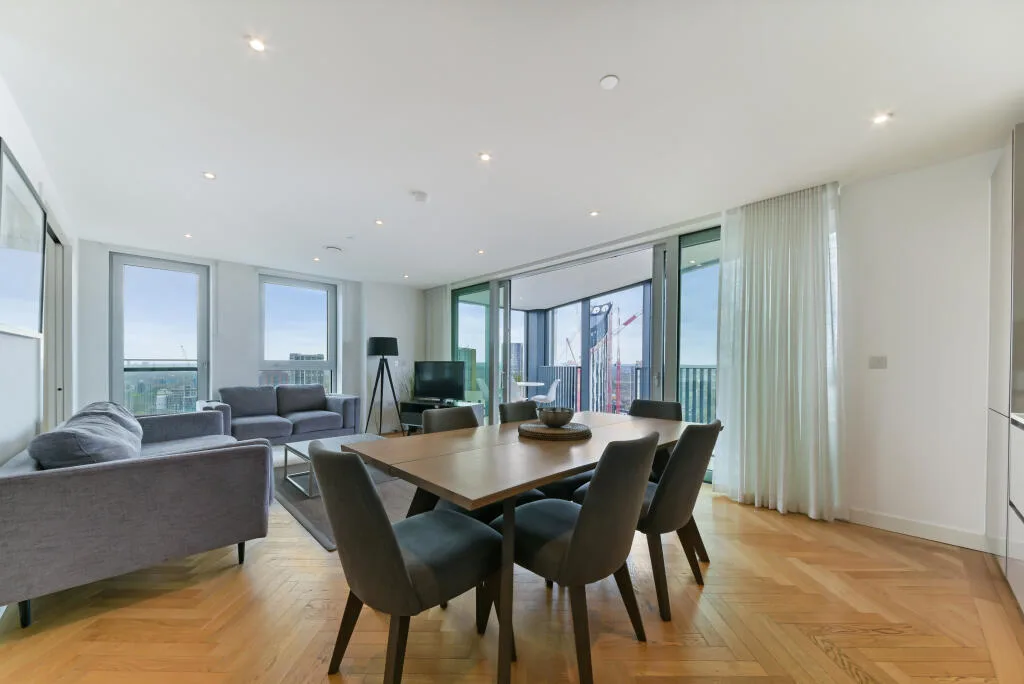 3 bedroom flat for rent