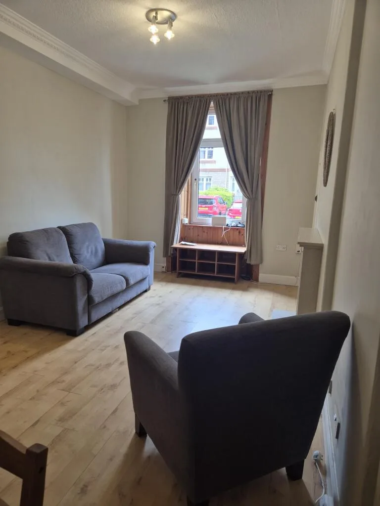 1 bedroom ground floor flat for rent