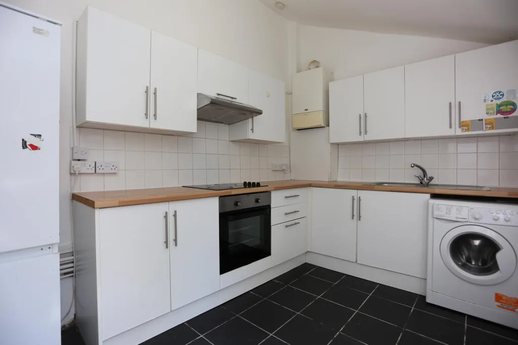 4 bedroom terraced house for rent