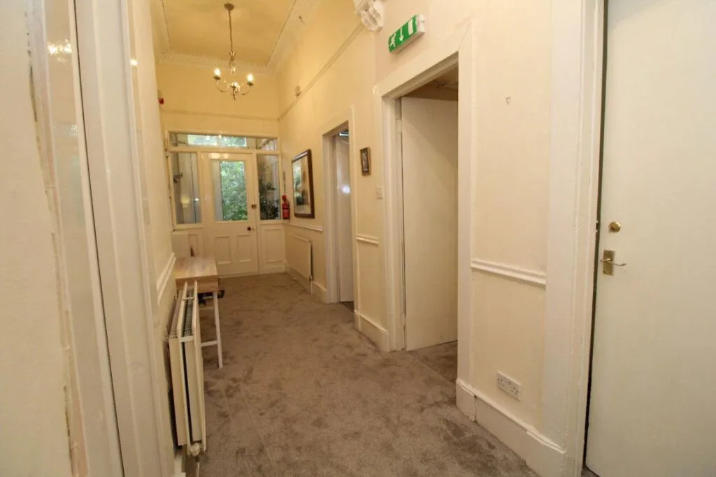 4 bedroom flat for rent
