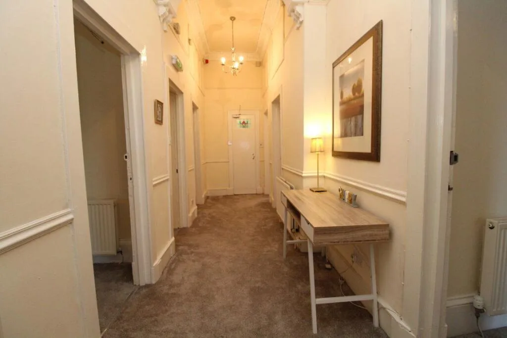 4 bedroom flat for rent