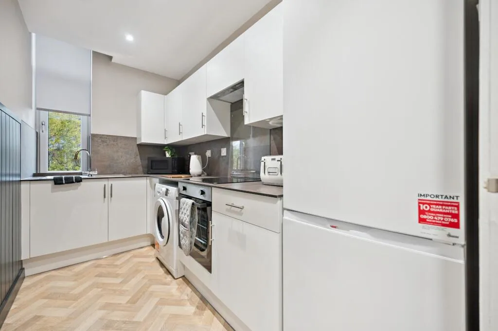 3 bedroom flat for rent