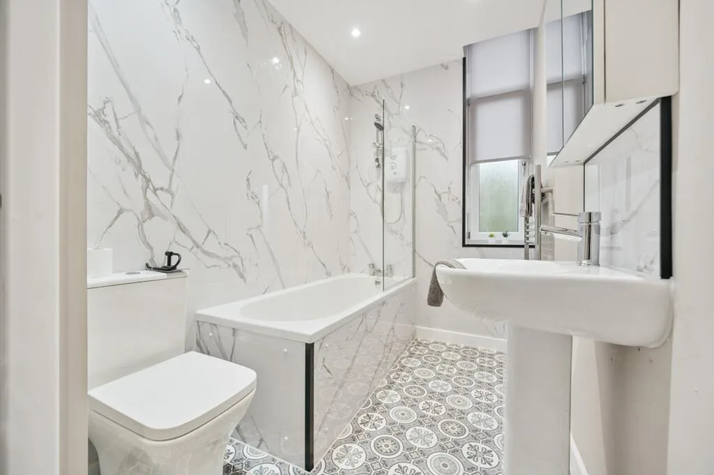 3 bedroom flat for rent
