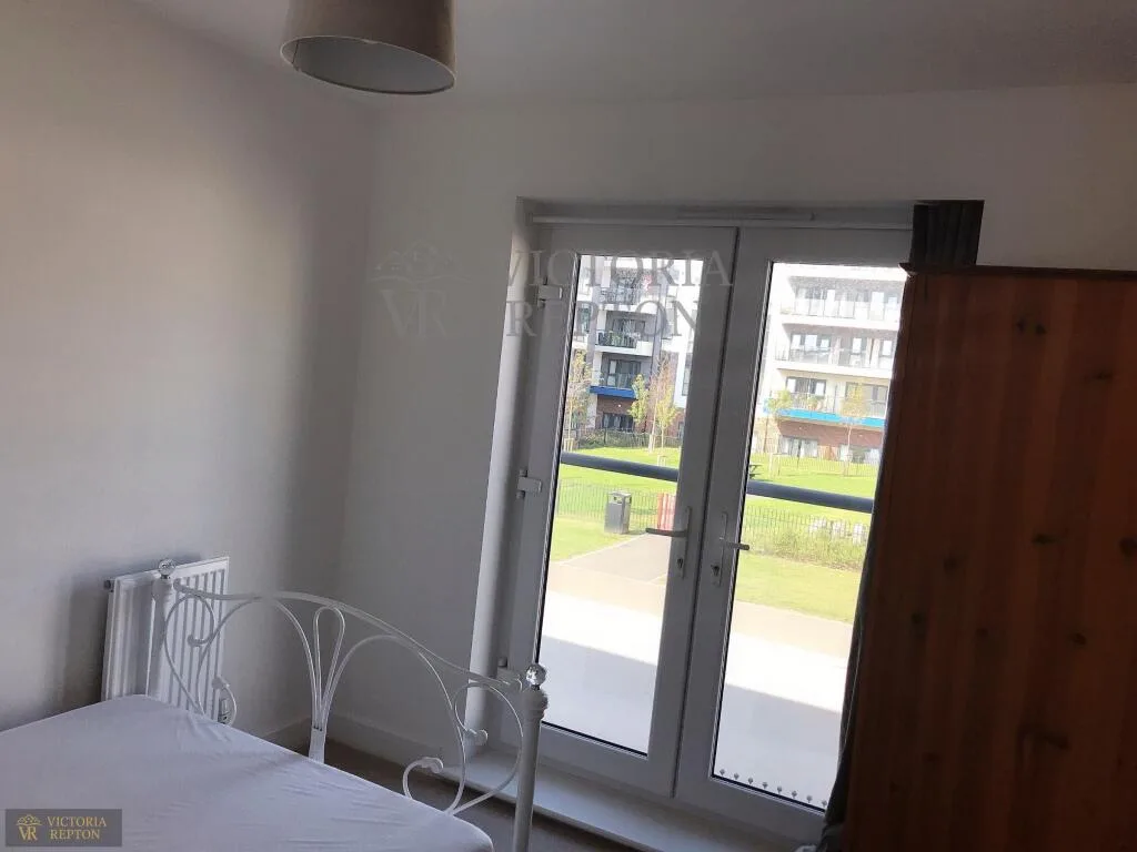 4 bedroom semi-detached house for rent