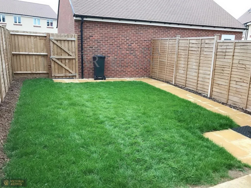 4 bedroom semi-detached house for rent