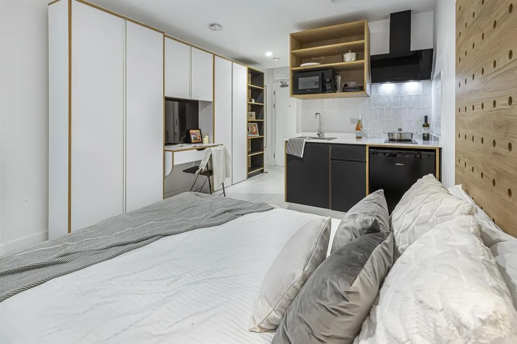 Studio apartment for rent