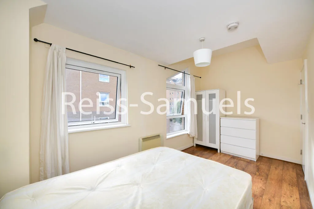 5 bedroom end of terrace house for rent