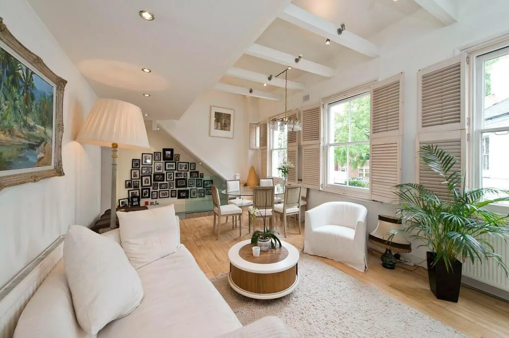 2 bedroom maisonette for rent