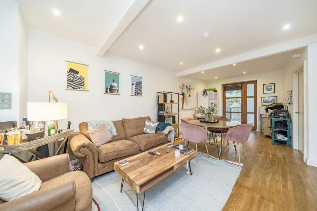 2 bedroom flat for rent
