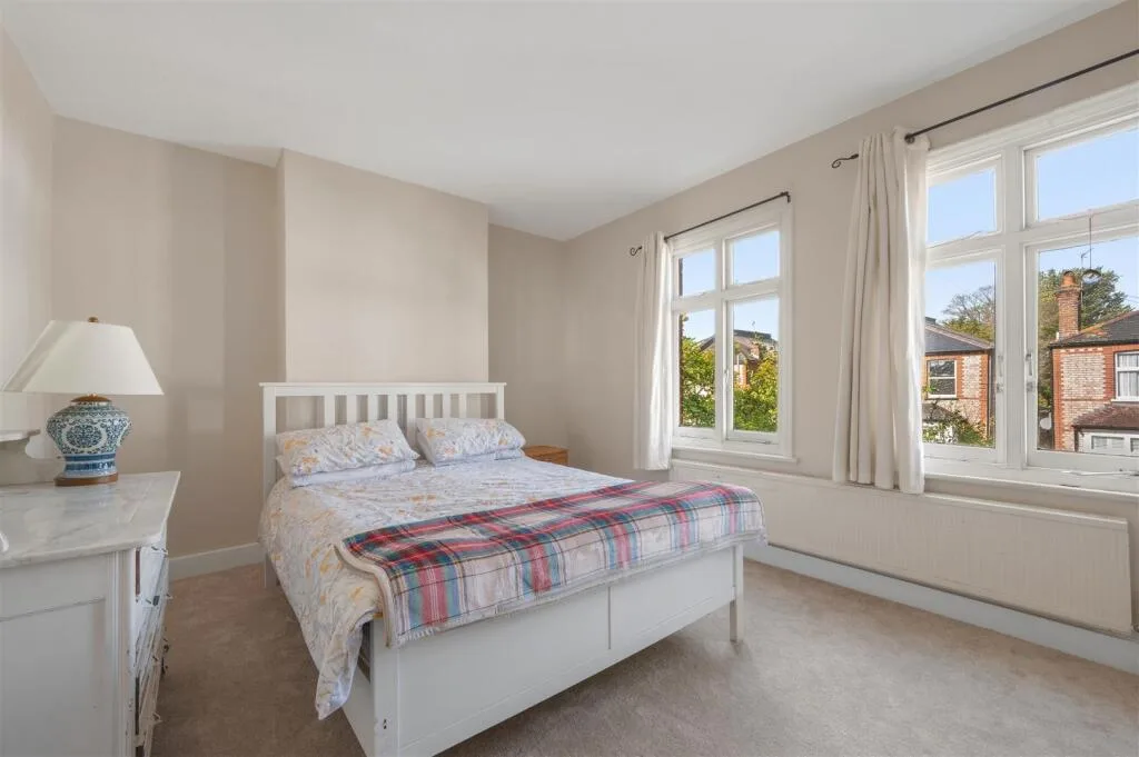 2 bedroom semi-detached house for rent