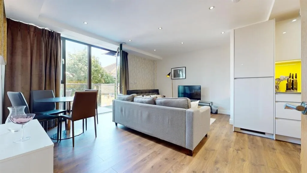 2 bedroom flat for rent