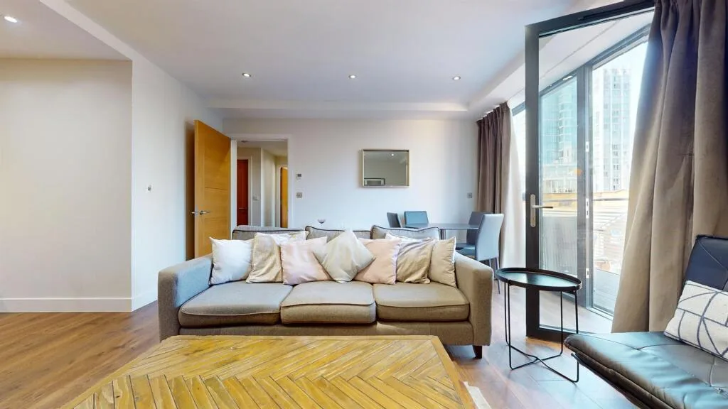 2 bedroom flat for rent