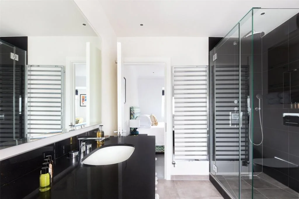 4 bedroom terraced house for rent