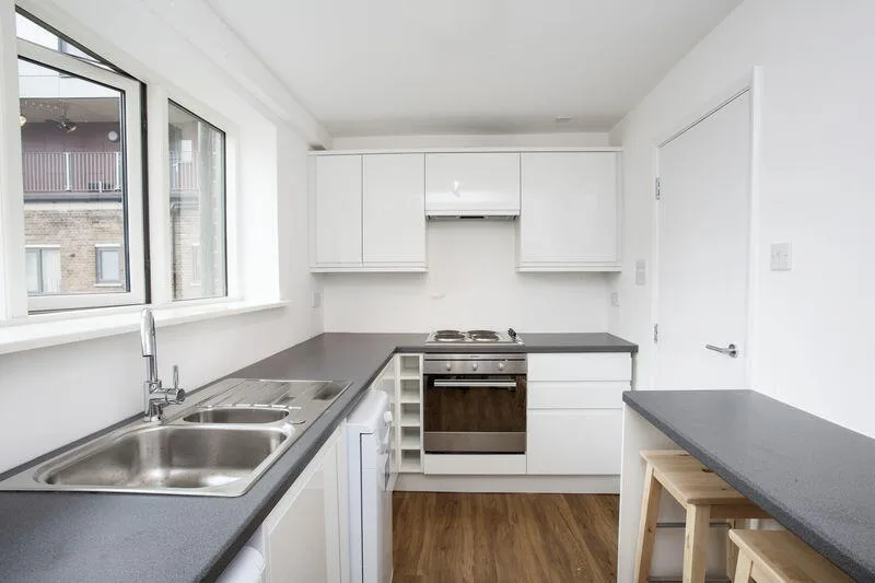 1 bedroom flat share for rent