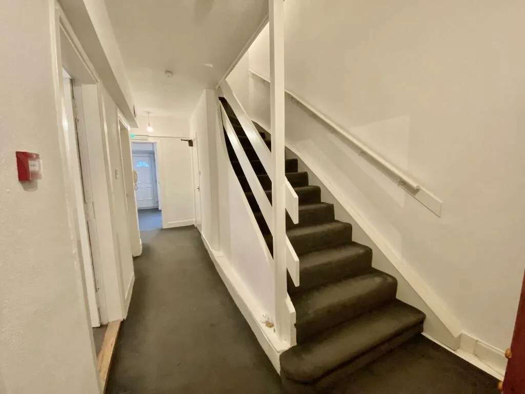 1 bedroom house share for rent
