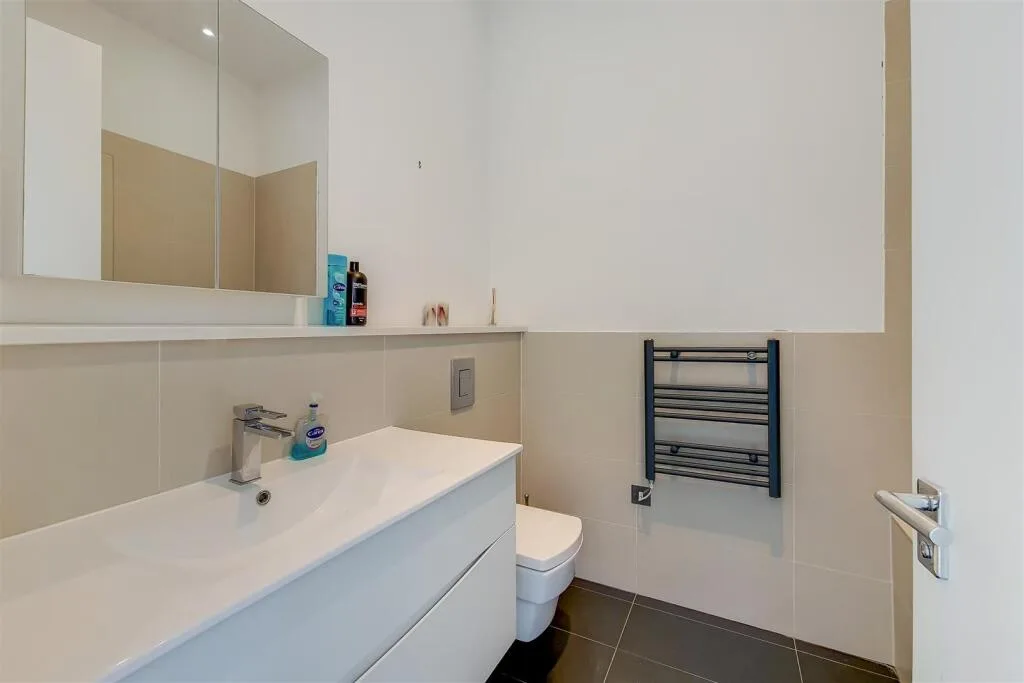4 bedroom house for rent