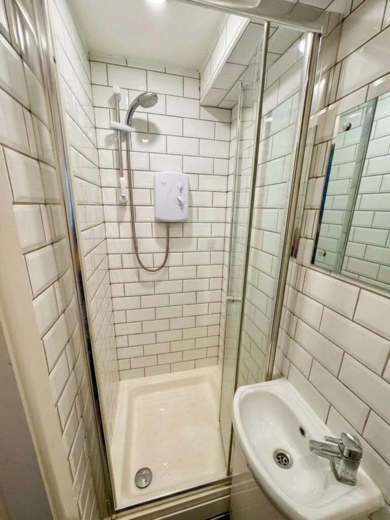 1 bedroom house for rent