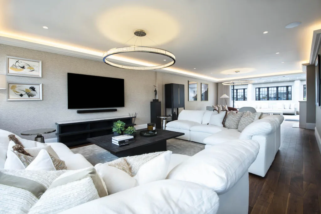 3 bedroom flat for rent