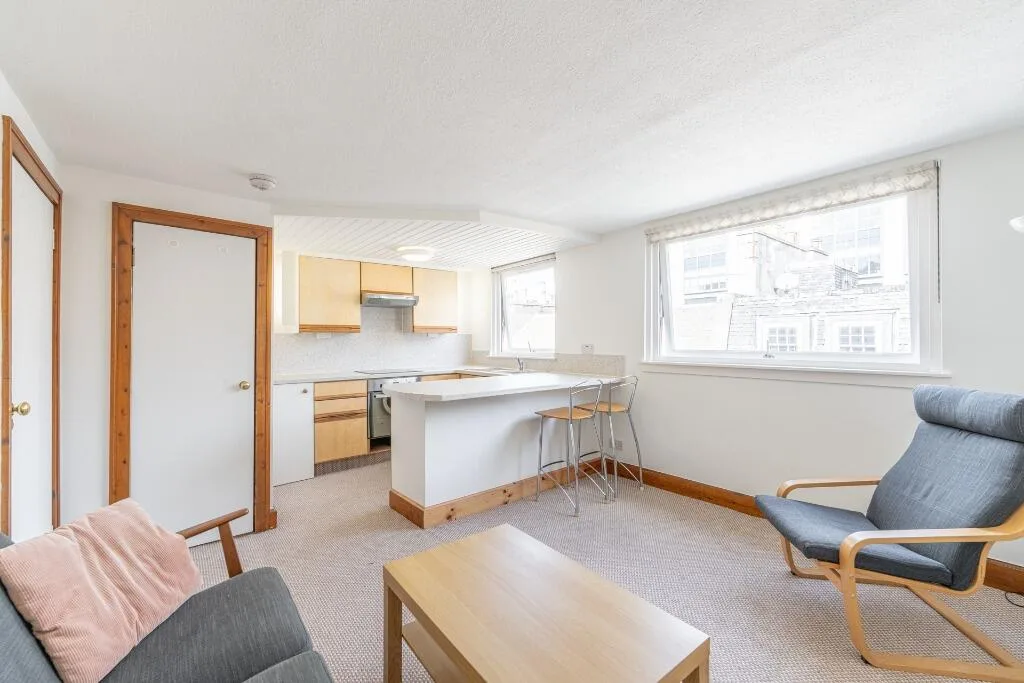 1 bedroom flat for rent