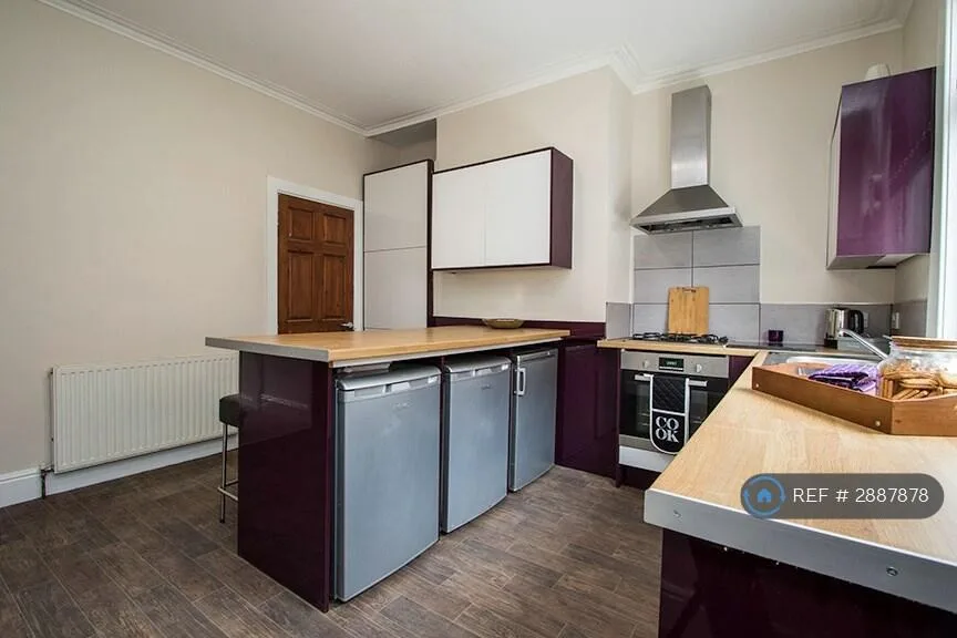 4 bedroom terraced house for rent