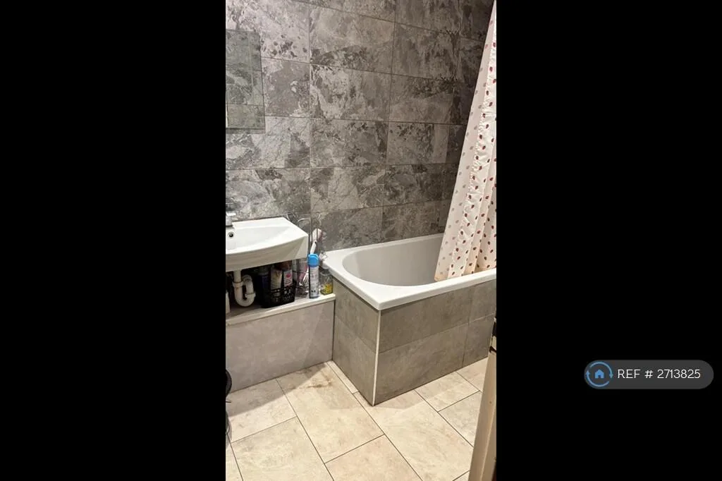 1 bedroom flat share for rent