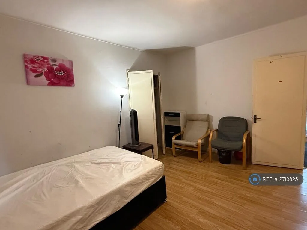 1 bedroom flat share for rent