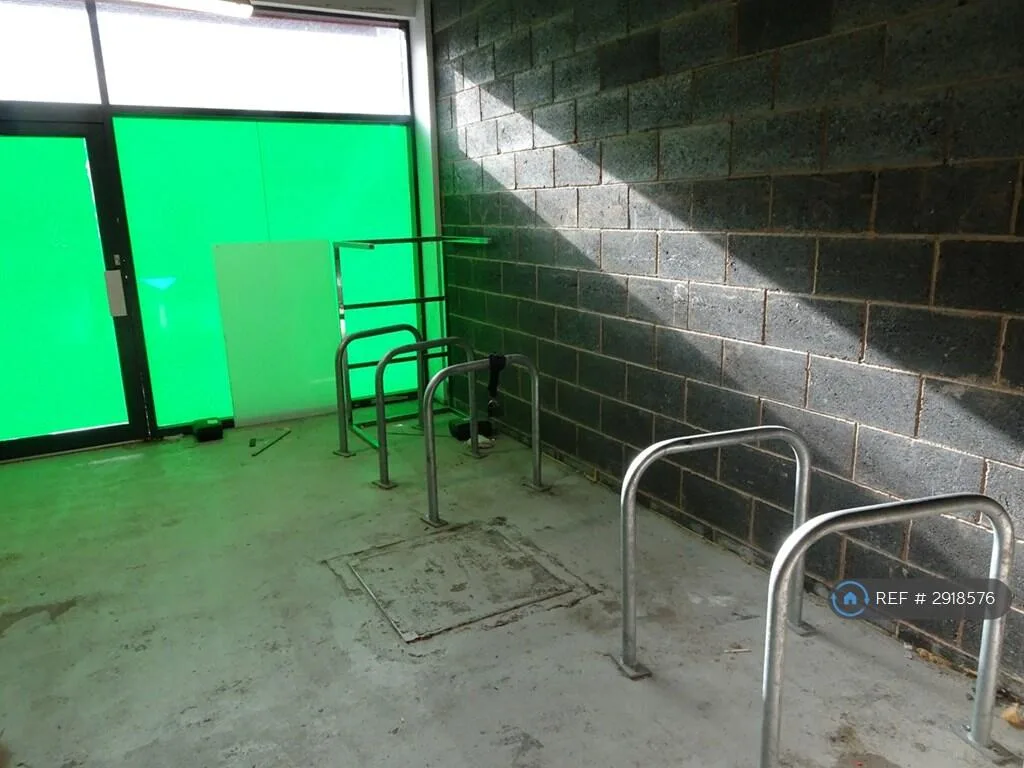 1 bedroom flat share for rent