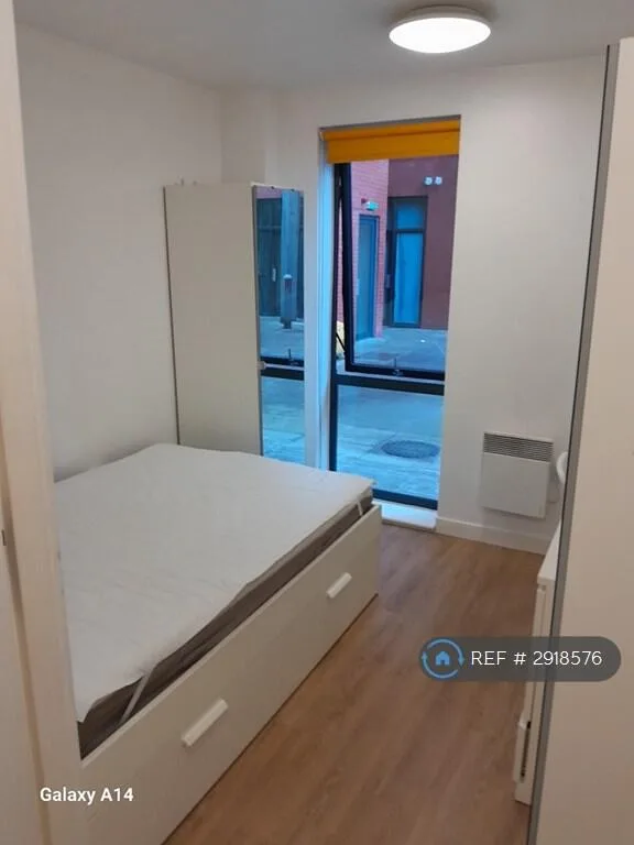 1 bedroom flat share for rent