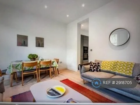3 bedroom maisonette for rent