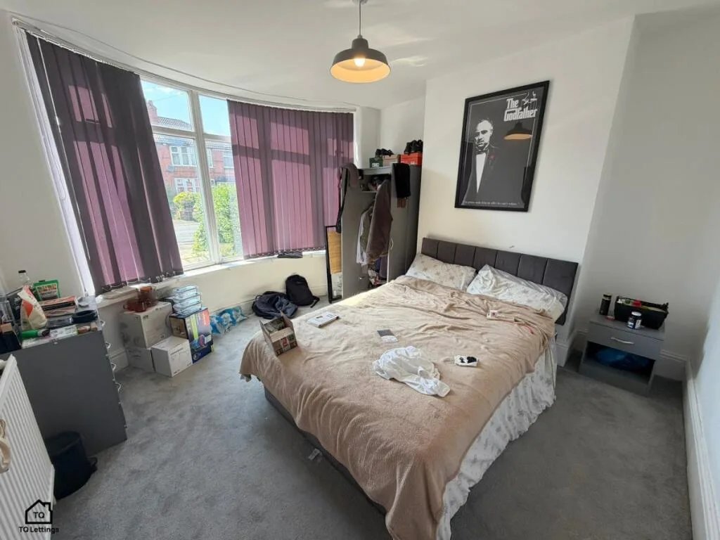4 bedroom semi-detached house for rent