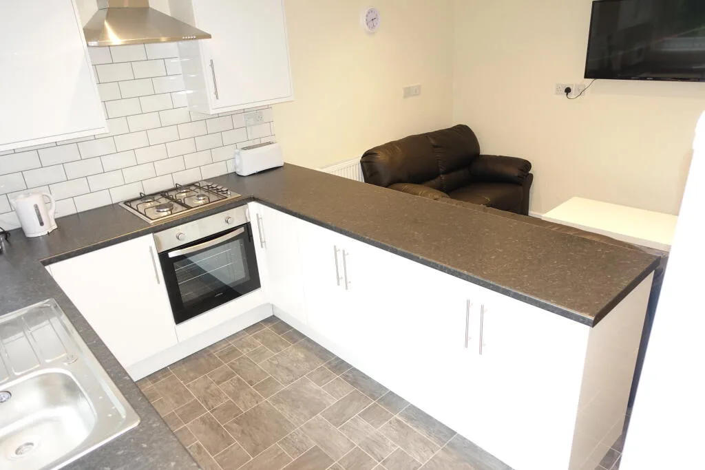 4 bedroom house for rent