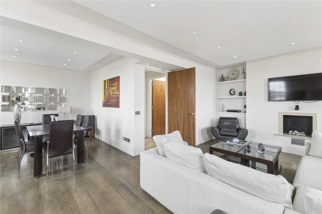 3 bedroom apartment for rent