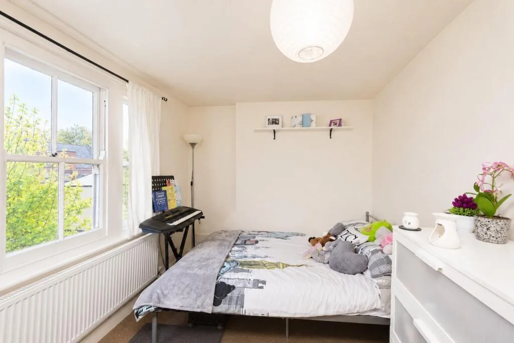 3 bedroom flat for rent