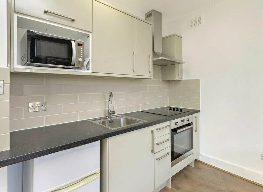 Studio flat for rent