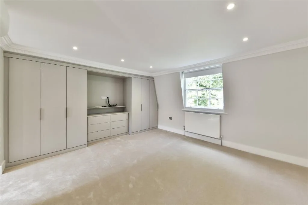 4 bedroom terraced house for rent
