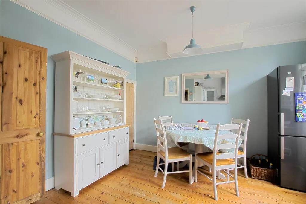 3 bedroom terraced house for rent