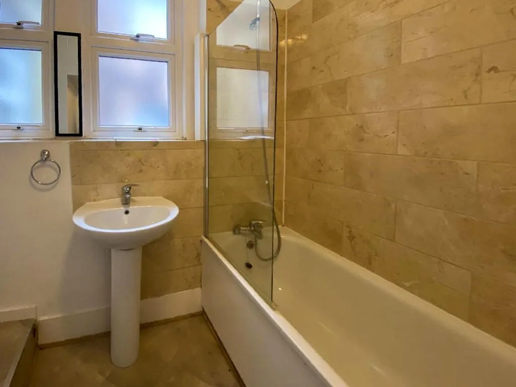 3 bedroom apartment for rent