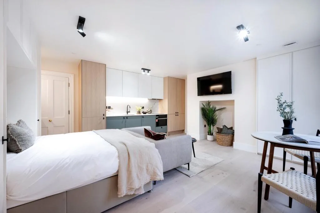 Studio flat for rent