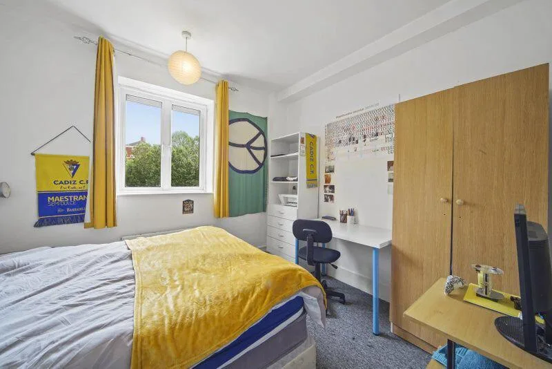 4 bedroom flat for rent