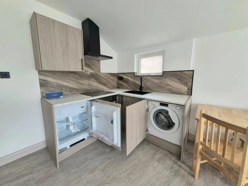 Studio flat for rent
