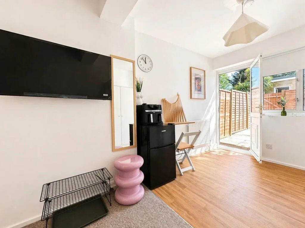 House of multiple occupation for rent