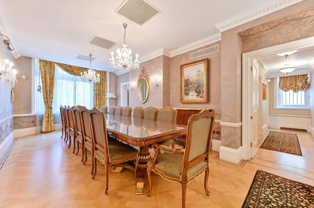 4 bedroom flat for rent