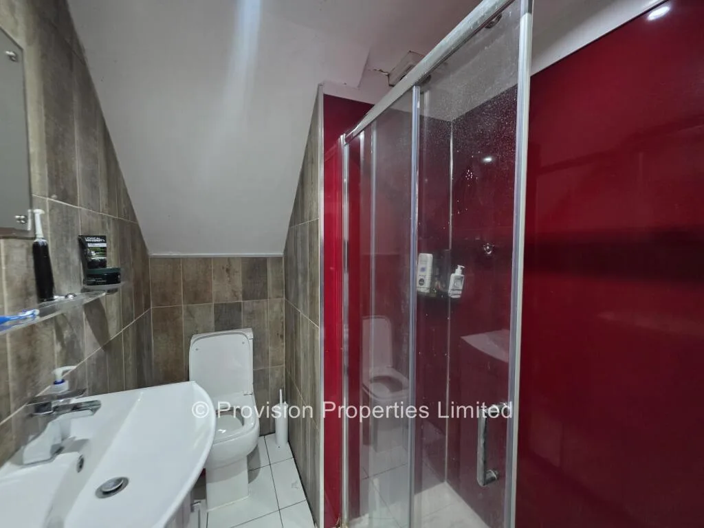 4 bedroom terraced house for rent