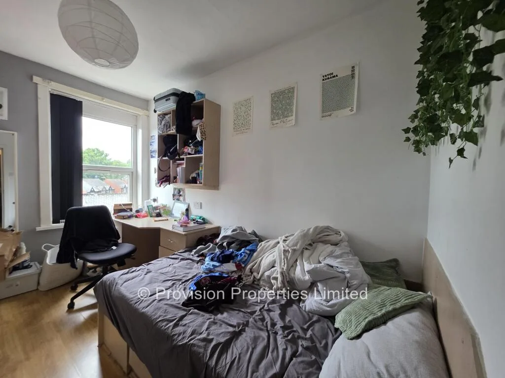 4 bedroom terraced house for rent