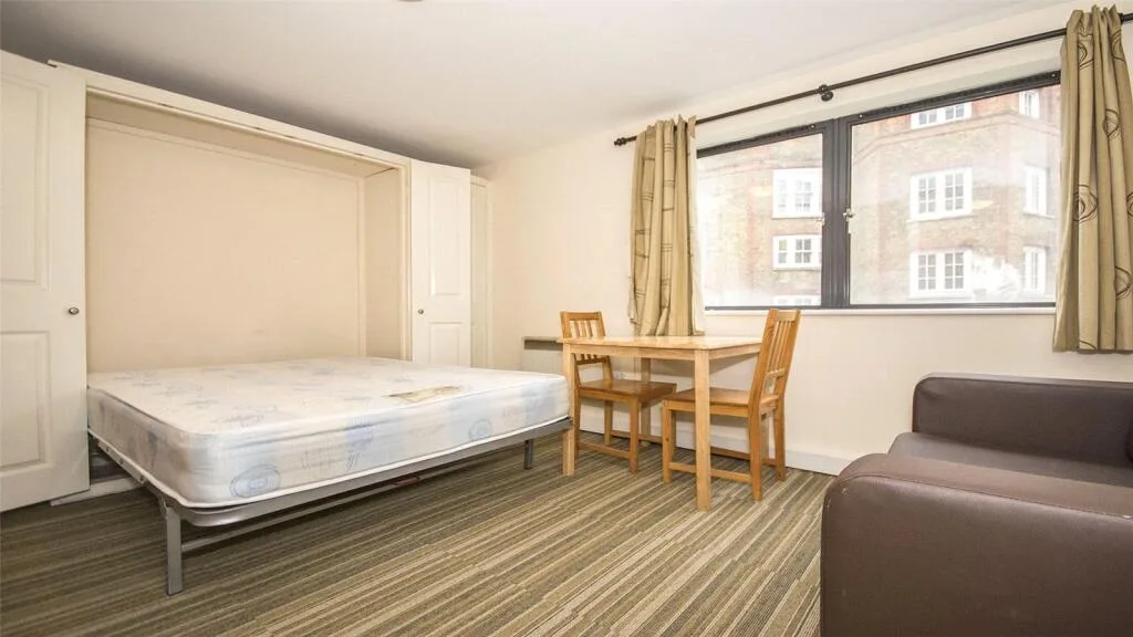 Studio apartment for rent