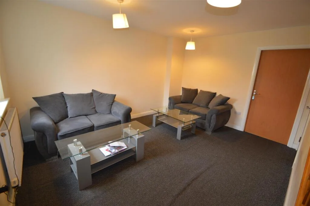 4 bedroom house for rent