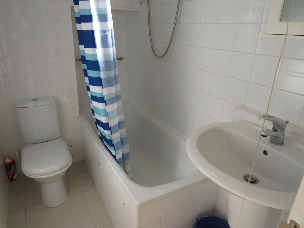 1 bedroom maisonette for rent