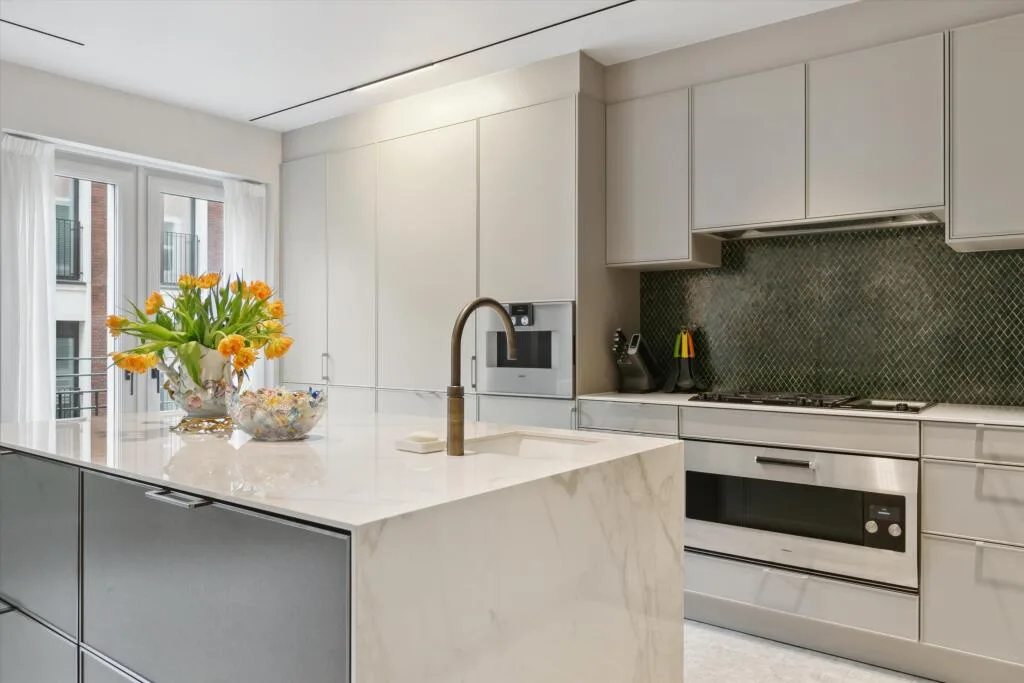 4 bedroom flat for rent