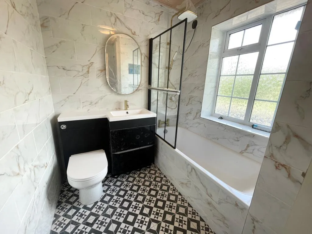 2 bedroom detached house for rent